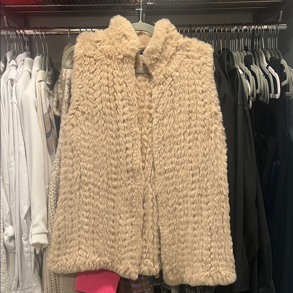 Aqua Faux Fur Vest in Soft Beige